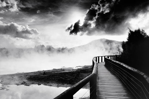 NY834 - Walkway Over The Lake, 24 x 36